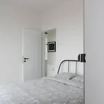 Seascape Penthouse I アパート *
