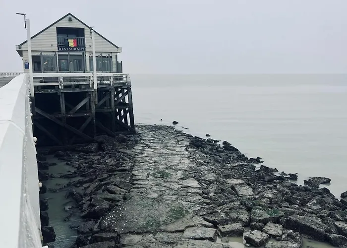 Seascape Penthouse Daire