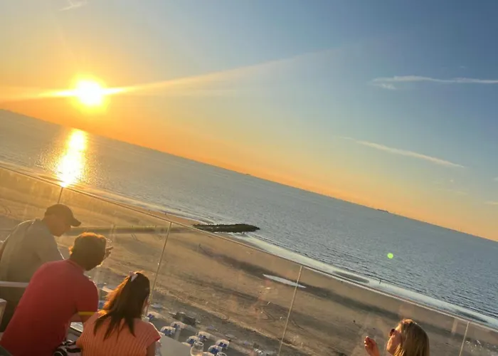 شقة Seascape Penthouse بلانكنبرخ